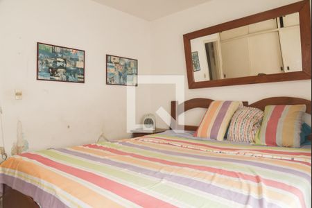 Casa à venda com 401m², 4 quartos e 3 vagas Casa à venda com 401m², 4 quartos e 3 vagasSuíte