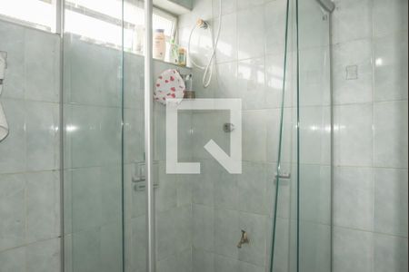 Casa à venda com 401m², 4 quartos e 3 vagas Casa à venda com 401m², 4 quartos e 3 vagasBanheiro 1