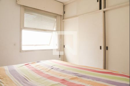 Casa à venda com 401m², 4 quartos e 3 vagas Casa à venda com 401m², 4 quartos e 3 vagasSuíte