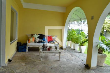 Casa à venda com 650m², 5 quartos e 5 vagasVaranda 1