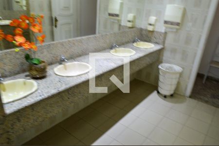 Casa à venda com 650m², 5 quartos e 5 vagasBanheiro 1 - Salão de Festas