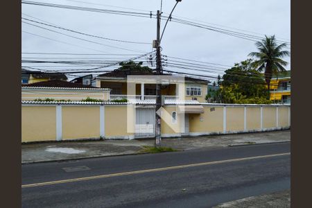 Casa à venda com 650m², 5 quartos e 5 vagasFachada