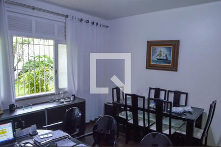 Casa à venda com 650m², 5 quartos e 5 vagasQuarto 2