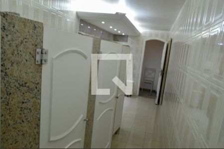 Casa à venda com 650m², 5 quartos e 5 vagasBanheiro 1 - Salão de Festas