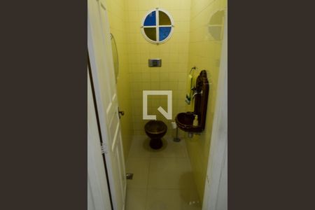 Casa à venda com 650m², 5 quartos e 5 vagasLavabo