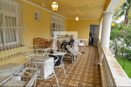 Casa à venda com 650m², 5 quartos e 5 vagasVaranda 2