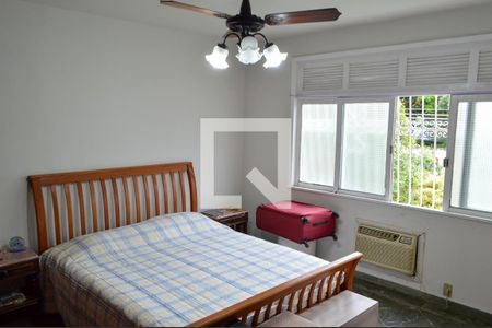 Casa à venda com 650m², 5 quartos e 5 vagasSuíte 3