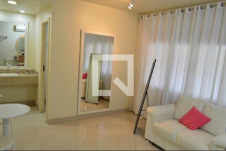 Casa à venda com 650m², 5 quartos e 5 vagasSuíte 1