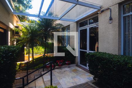 Apartamento à venda com 68m², 2 quartos e 1 vagaÁrea comum - entrada