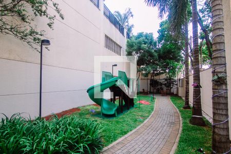 Apartamento à venda com 68m², 2 quartos e 1 vagaÁrea comum - Playground