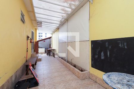 Casa à venda com 130m², 4 quartos e 1 vagaQuintal