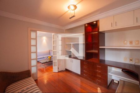 Escritório de apartamento à venda com 2 quartos, 110m² em Jardim Paulista, São Paulo