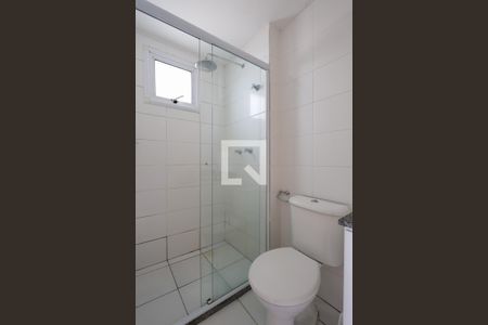 Apartamento à venda com 65m², 2 quartos e 1 vaga Apartamento à venda com 65m², 2 quartos e 1 vagaBanheiro da Suíte