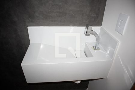 Casa de condomínio à venda com 70m², 2 quartos e 1 vagaLavabo