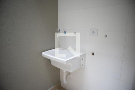Casa de condomínio à venda com 70m², 2 quartos e 1 vagaÁrea de Serviço