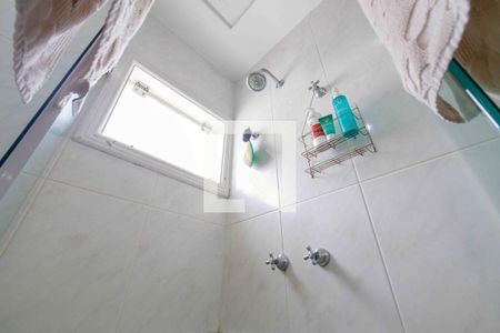 Casa de condomínio à venda com 300m², 5 quartos e 4 vagas Casa de condomínio à venda com 300m², 5 quartos e 4 vagasBanheiro Suíte 1