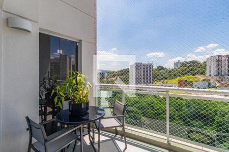 Sala de apartamento à venda com 2 quartos, 107m² em Tamboré, Santana de Parnaíba
