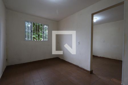 Casa para alugar com 2 quartos, 70m² em Jardim Santa Terezinha (zona Leste), São Paulo