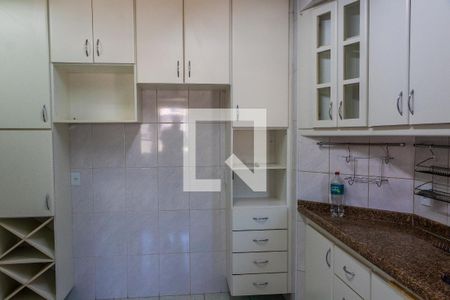 Apartamento à venda com 90m², 3 quartos e 3 vagasCOZINHA