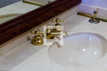 Apartamento à venda com 90m², 3 quartos e 3 vagasBANHEIRO SOCIAL