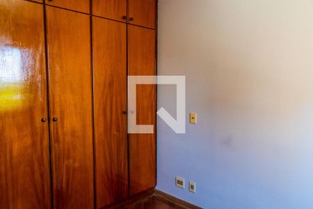 Apartamento à venda com 90m², 3 quartos e 3 vagasQUARTO 2