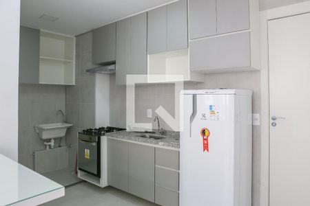 Apartamento à venda com 38m², 2 quartos e sem vaga Apartamento à venda com 38m², 2 quartos e sem vagaCozinha e Área de Serviço