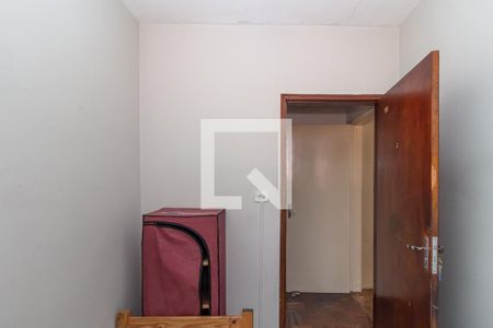 Casa 1 - Quarto 1 de casa à venda com 5 quartos, 192m² em Vila Lucia, São Paulo