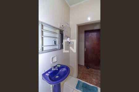 Casa à venda com 192m², 5 quartos e 2 vagasCasa 1 - Banheiro