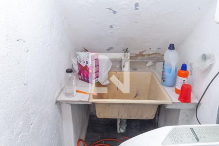 Casa à venda com 192m², 5 quartos e 2 vagasCasa 2 -Área de Serviço