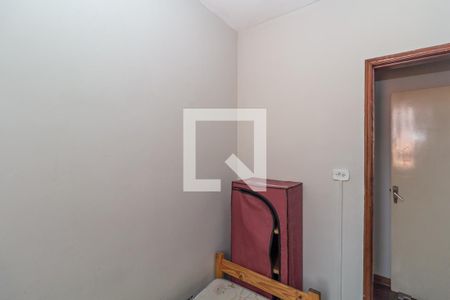 Casa 1 - Quarto 1 de casa à venda com 5 quartos, 192m² em Vila Lucia, São Paulo