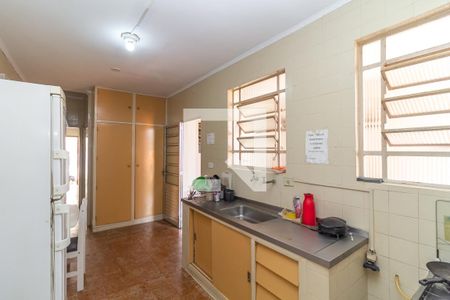 Casa à venda com 192m², 5 quartos e 2 vagasCasa 1 - Cozinha