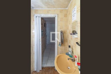 Casa à venda com 192m², 5 quartos e 2 vagasCasa 2 -Banheiro 2