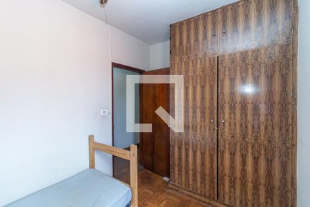 Casa 1 - Quarto 2 de casa à venda com 5 quartos, 192m² em Vila Lucia, São Paulo