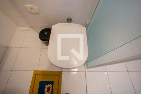 Apartamento à venda com 100m², 2 quartos e 1 vagaBanheiro da Suíte 2