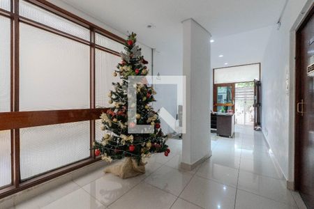 Apartamento à venda com 100m², 2 quartos e 1 vagaHall de entrada