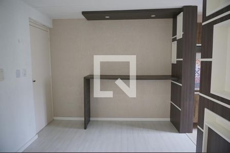 Sala de casa de condomínio para alugar com 2 quartos, 43m² em Campina, São Leopoldo