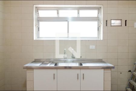 Casa para alugar com 170m², 3 quartos e 2 vagasCozinha