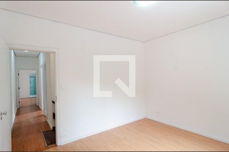 Casa para alugar com 170m², 3 quartos e 2 vagasQuarto 3