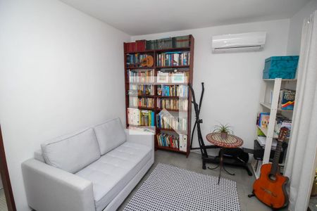 Apartamento para alugar com 182m², 4 quartos e 1 vagaEscritório