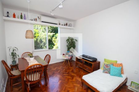 Sala de apartamento para alugar com 4 quartos, 182m² em Laranjeiras, Rio de Janeiro