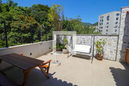 Apartamento para alugar com 182m², 4 quartos e 1 vagaÁrea Externa da Cobertura