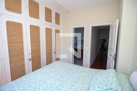Quarto 1 de apartamento para alugar com 4 quartos, 182m² em Laranjeiras, Rio de Janeiro