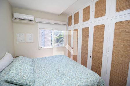 Quarto 1 de apartamento para alugar com 4 quartos, 182m² em Laranjeiras, Rio de Janeiro