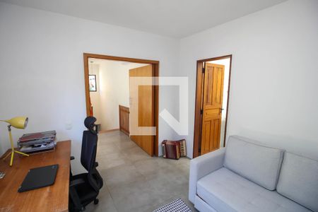 Apartamento para alugar com 182m², 4 quartos e 1 vagaEscritório