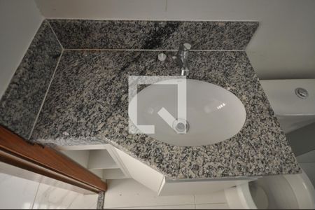 Banheiro de apartamento para alugar com 1 quarto, 34m² em Vila Gustavo, São Paulo