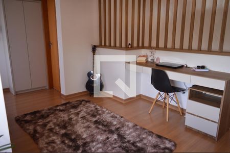 Apartamento à venda com 174m², 3 quartos e 1 vagaSuíte