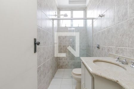 Casa à venda com 170m², 4 quartos e 2 vagas Casa à venda com 170m², 4 quartos e 2 vagasBanheiro