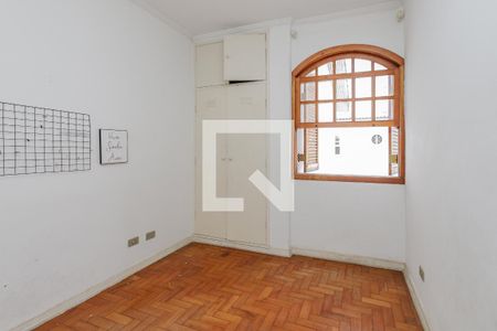 Casa à venda com 170m², 4 quartos e 2 vagas Casa à venda com 170m², 4 quartos e 2 vagasQuarto 2