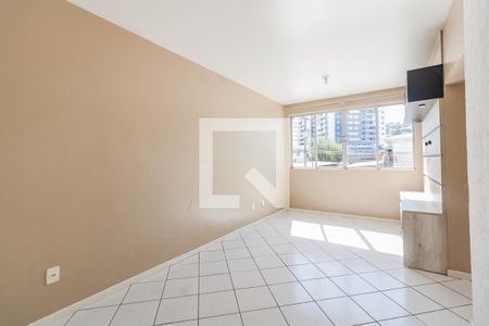 Sala de apartamento para alugar com 2 quartos, 55m² em Roçado, São José