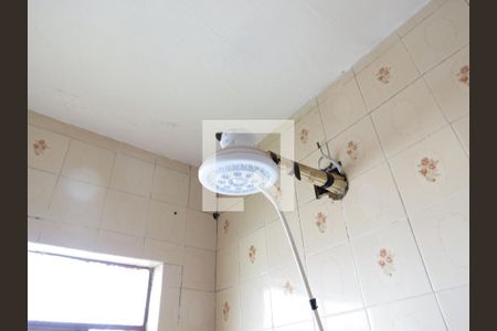 Banheiro de casa para alugar com 2 quartos, 100m² em Vila Iorio, São Paulo